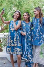 Ambar Blue Muse Kurta Set - Image 3