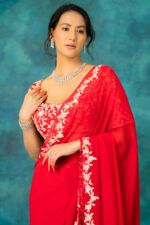 Red Adena Vine Saree - Image 3